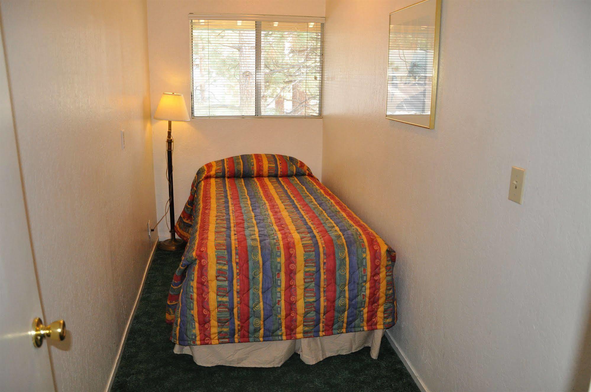 Cedar Inn&Suites South Lake Tahoe Extérieur photo