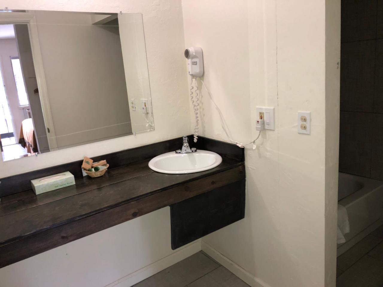 Cedar Inn&Suites South Lake Tahoe Extérieur photo